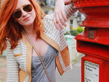 slider_brighton_lina_mallon_outfit_stripes_jacket_hart_of_dixie_zoey_rachel_bilson_outfit