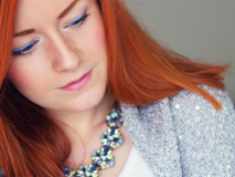 slider_lina_mallon_spring_look_makeup_beauty_blue