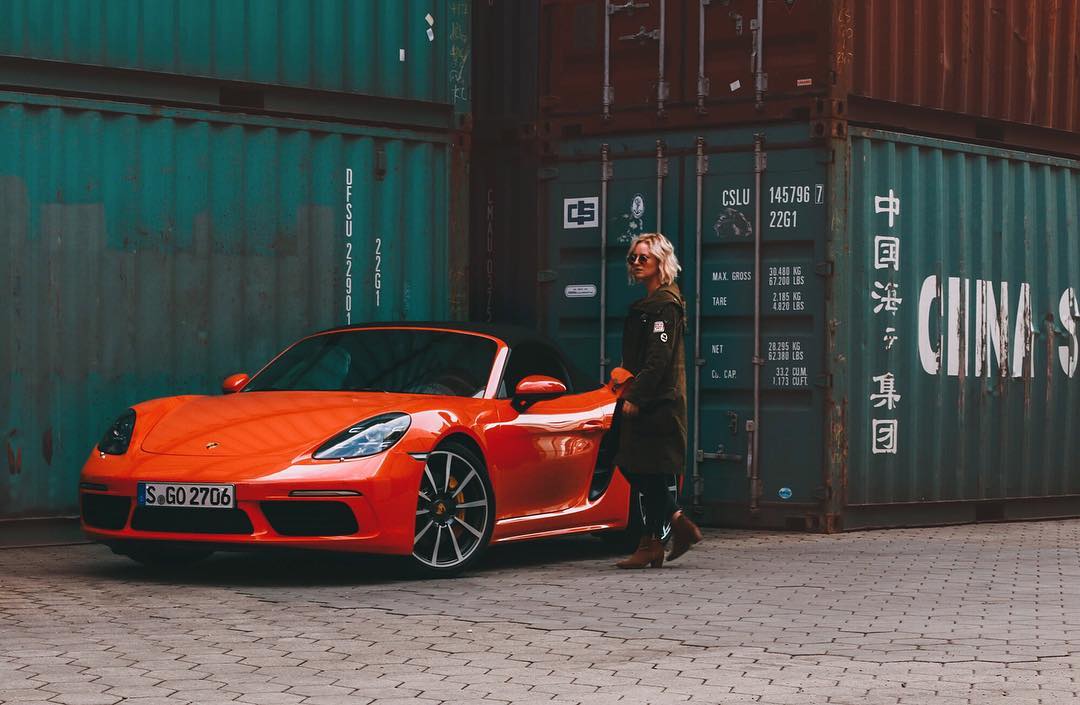 With my homies this morning | #porscheboxster917 and @artursze